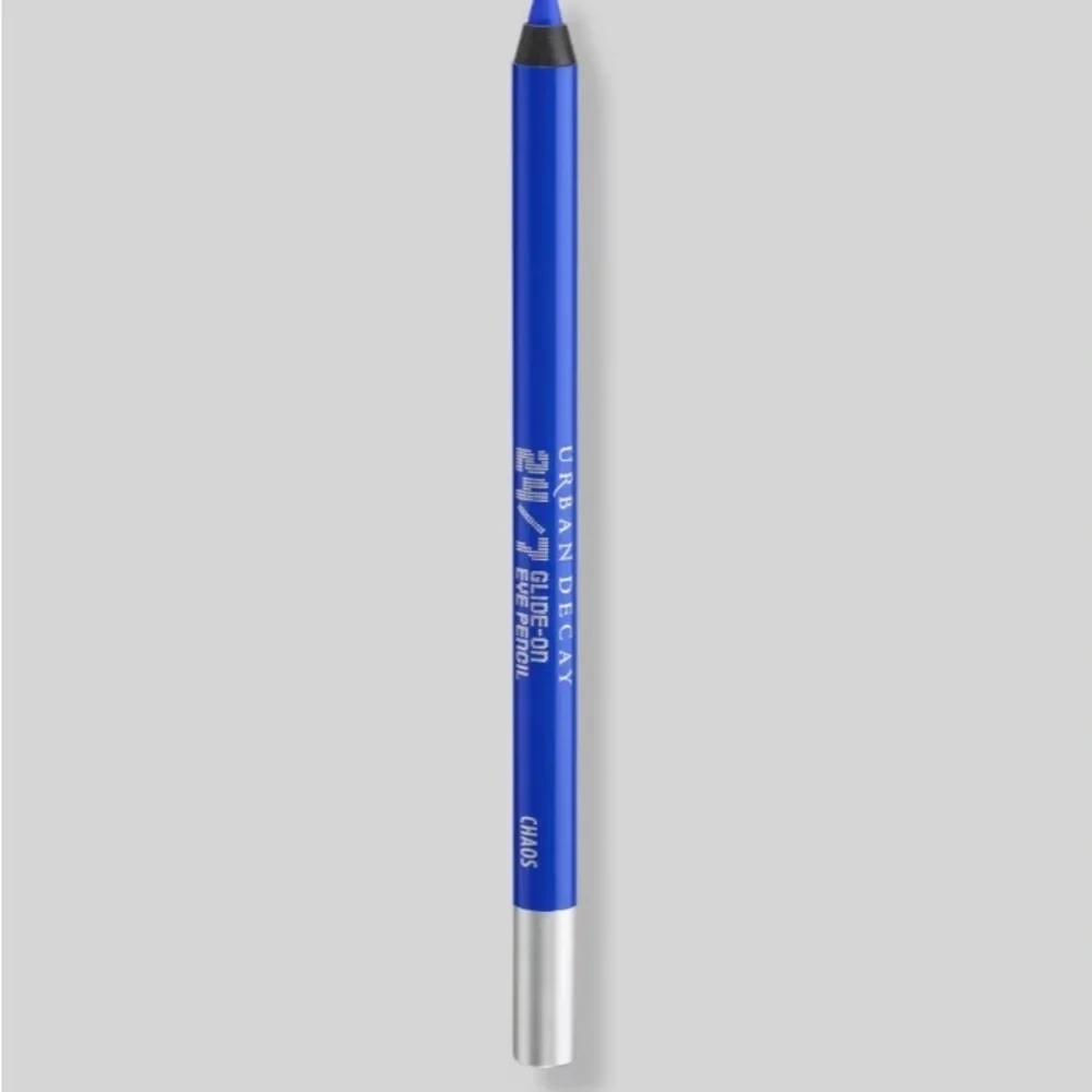 Urban Decay vibrant blue